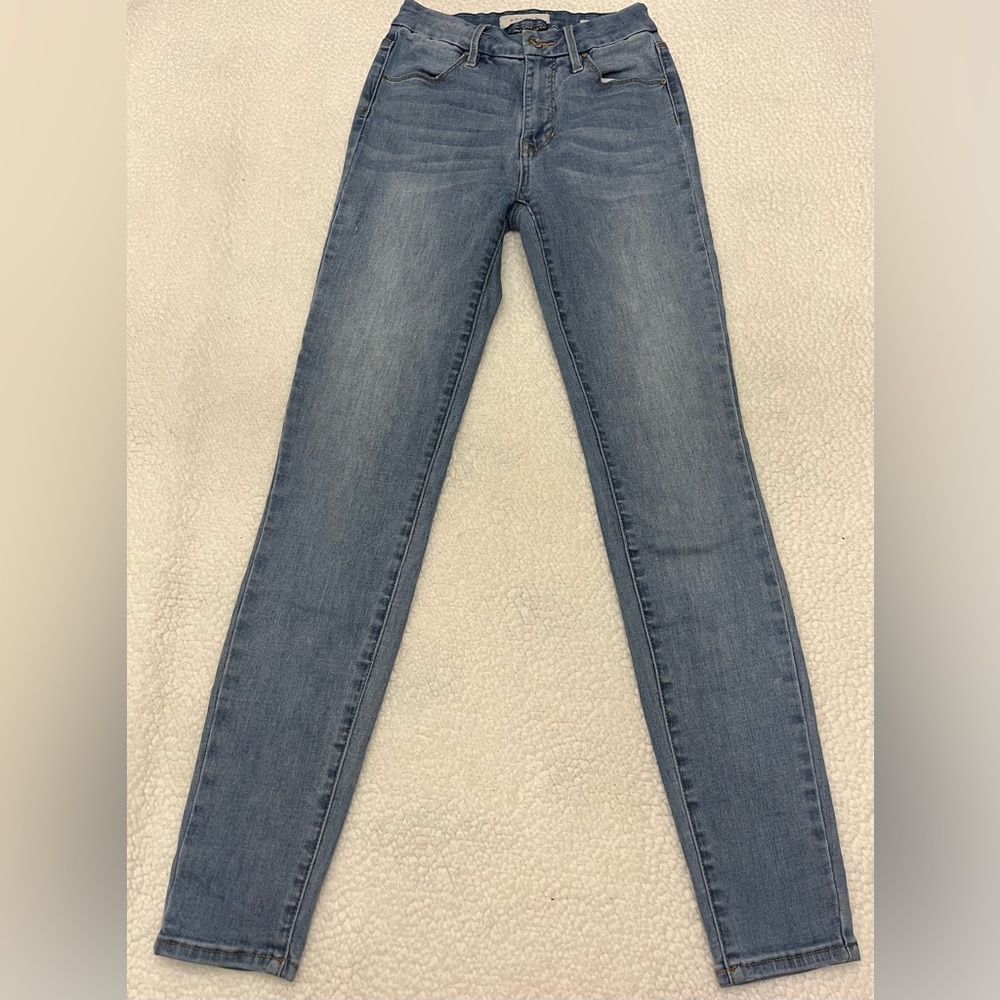 Women’s PacSun blue skinny jeans, size 23